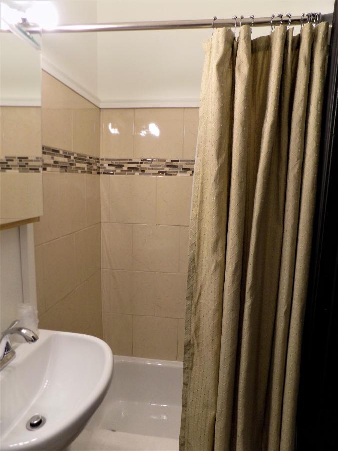 Landmark Inn Fairfield Экстерьер фото